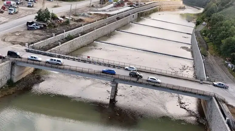 Hemşin Deresi Islah Projesi Hizmete Açıldı