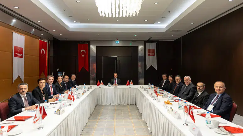 Artvin Belediye Başkanı Bilgehan Erdem Yeniden TBB Encümen Üyeliğine Seçildi