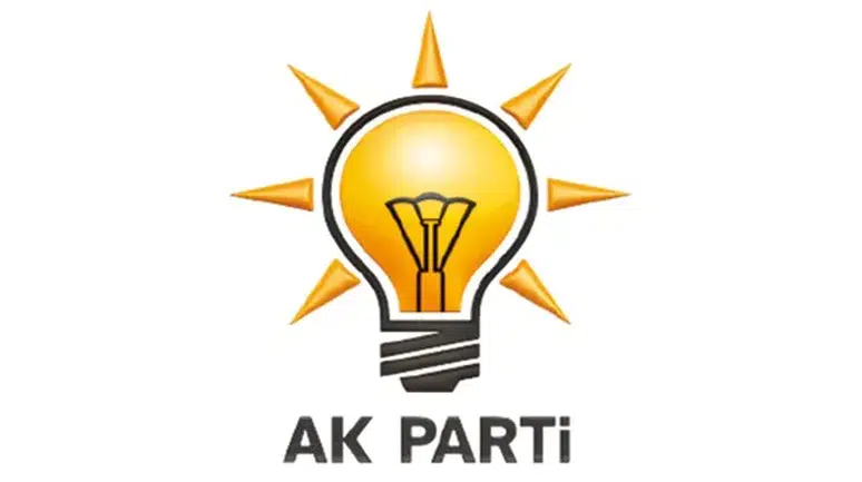 AK Parti MKYK Üyesi Ünal, İstanbul'daki Dijital Sanat Festivali’nde Bulundu