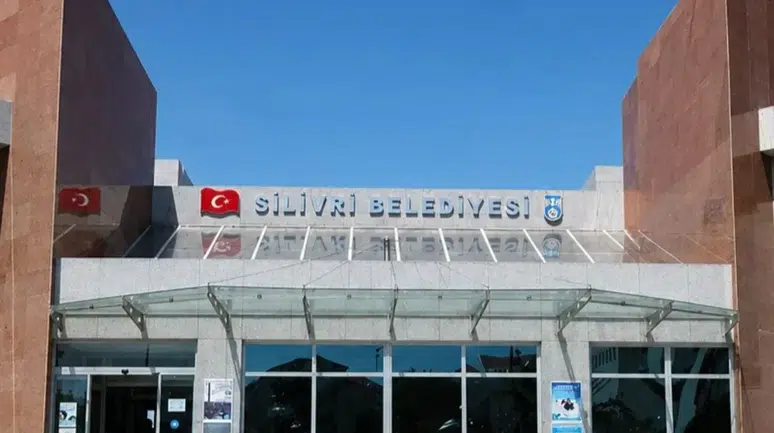 Silivri Belediyesi Özel Kalem Müdürü Aşkın Kaynar: Kimdir ve Neler Yapıyor?