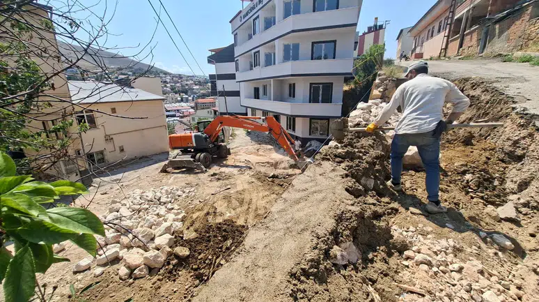 Bayburt Belediyesi'nden Şehir Genelinde Eş Zamanlı Çalışma Seferberliği