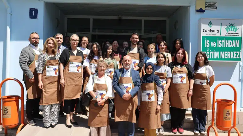 Çankaya’da genç kadınlar eğitimlerle istihdama adım atıyor