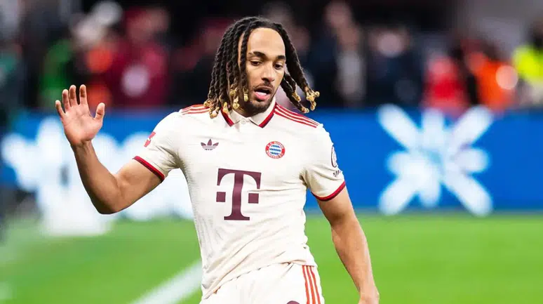 Bayern Münih'te Sacha Boey gelişmesi