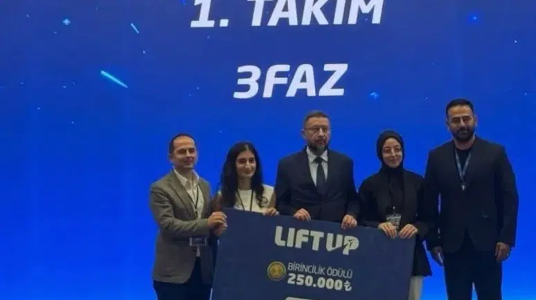 KTÜ’lü Gençlerin Robotik Projesine TUSAŞ’tan Birincilik Ödülü