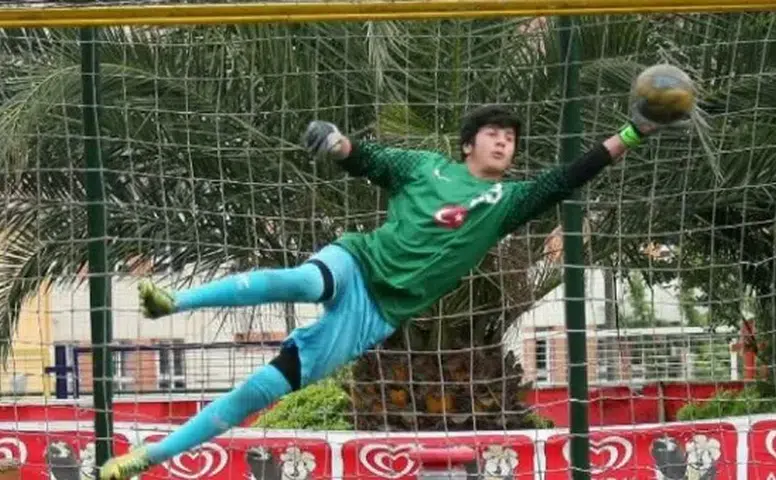 Kazmaz, Afyonspor'un Galibiyetinde Parlayan Yıldız Oldu!