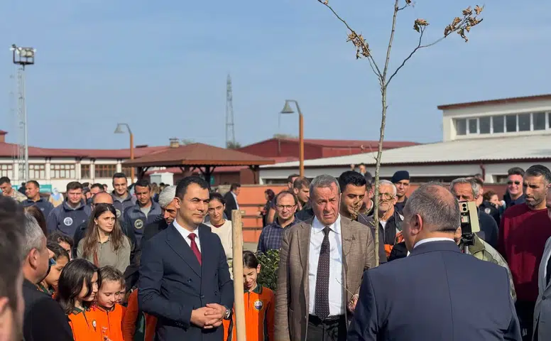 Pazar’da Geleceğe Nefes, Dünyaya Umut Etkinliği Düzenlendi