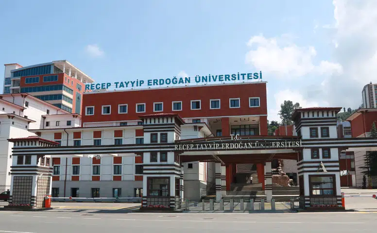 RTEÜ Öğrencilerinin Yüzde 80’i Merkez İlçede Eğitim Görüyor