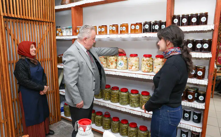 AK Parti Rize İl Başkanı Katmer’den Güneysu Kadın Kooperatifine Destek Ziyareti