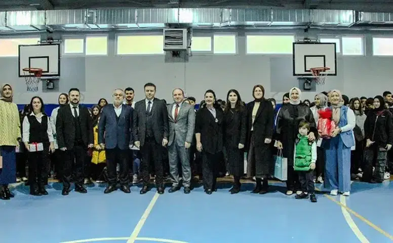 Çözüm Anneleri Okuyor Yarışmasının Ödül Töreni Düzenlendi