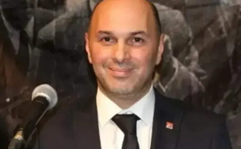 CHP’li Ahmet Zehiroğlu’ndan Rize Trafiğine Sert Eleştiri: Bu Artık Bir Yönetim Boşluğudur