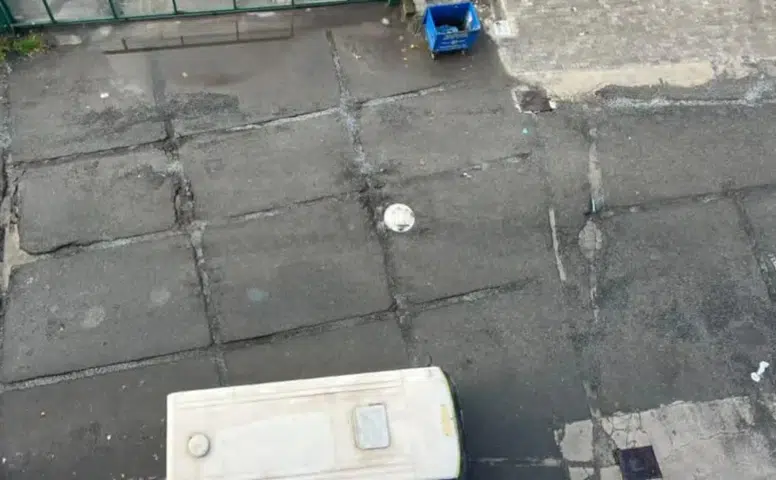 Ardeşen’de Asfalt Kesimi Sürücüleri Zorluyor: Tepkiler Artıyor