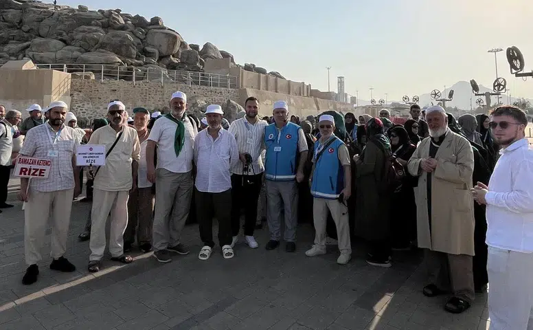 Rize’den Umre Yolculuğu: Kutsal Topraklarda Manevi Huzur