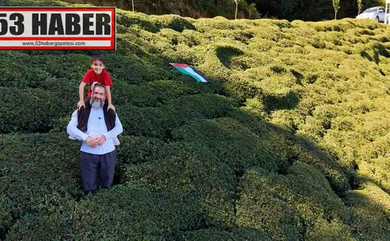 Çay Bahçesinde Bayrak Sevgisi: Rize'de Fark Yaratan Özgün Çalışma