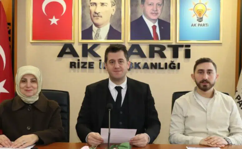 AK Parti Rize’den 28 Şubat Mesajı: Demokrasiye Müdahaleleri Unutmadık