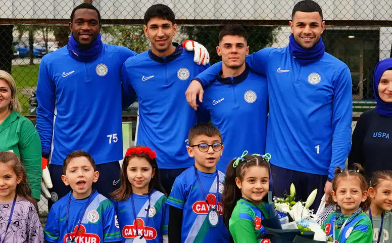 Çaykur Rizespor Antrenmanında Minik Misafirler: Zübeyde Hanım Anaokulu’ndan Ziyaret