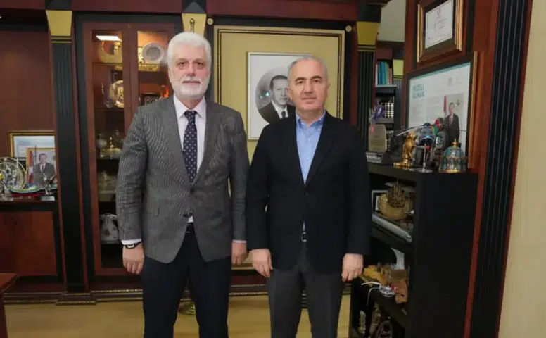 Rize Belediyesi'nde İstihdam Uzmanı Hasan Kiraz ile veda buluşması gerçekleşti