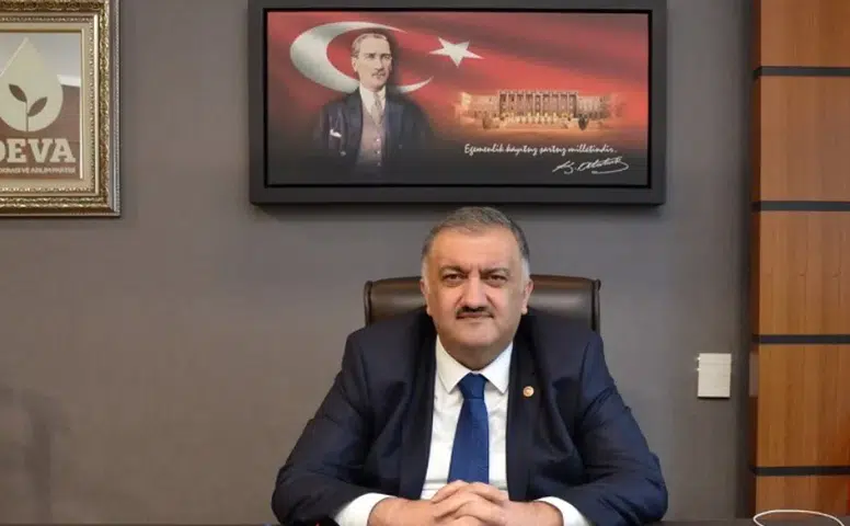 Hasan Karal’dan Berat Kandili Mesajı: Kin ve Öfke Yerine Merhamet ve Hakkaniyet