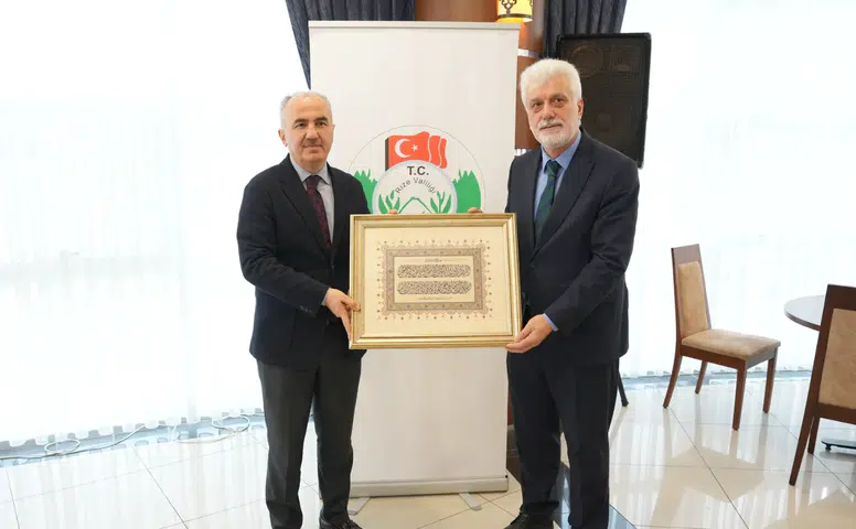 Rize İŞKUR Müdürü Hasan Kiraz’a Veda Programı Düzenlendi