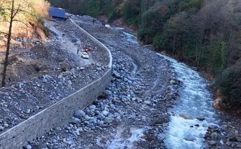 Tunca Beldesi'nde taşkın riskini azaltan ıslah çalışmaları sürüyor