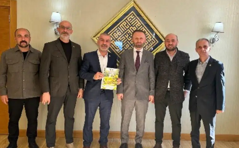 Özçelik’ten Rize Mandalinası İçin Üniversite İş Birliği Hamlesi