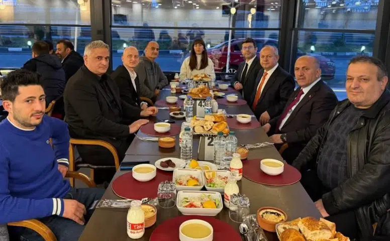 Çayeli’nde 14 Mart Tıp Bayramı’na Özel Birlik İftarı: Sağlık Çalışanları Aynı Sofrada Buluştu