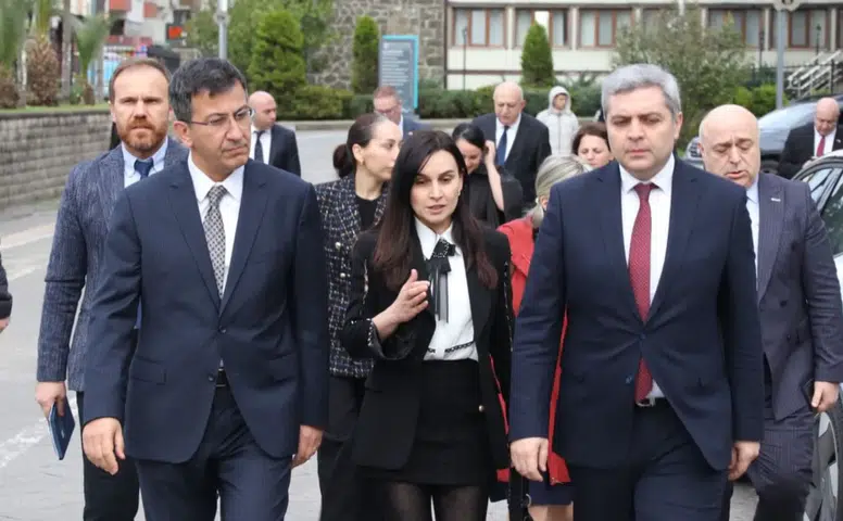 Gürcistan’ın Ankara Büyükelçisi Archil Kalandia, RTEÜ’yü Ziyaret Etti
