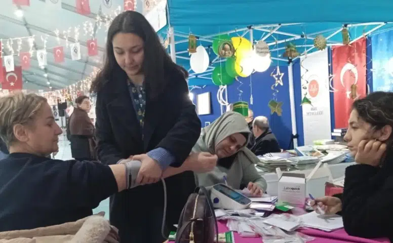 Rize’de Ramazanda Sağlık Programı Kapsamında Vatandaşlara Bilgilendirme