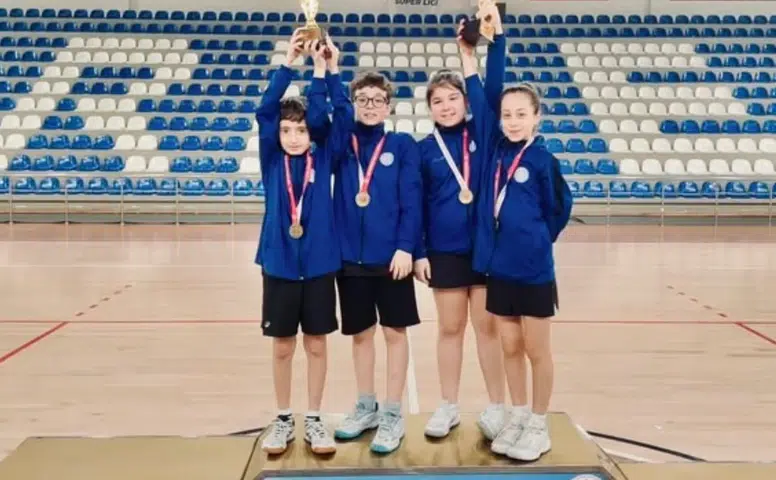 Fındıklı’da Masa Tenisi Başarısı: Aksu Atatürk Ortaokulu İl Birincisi Oldu