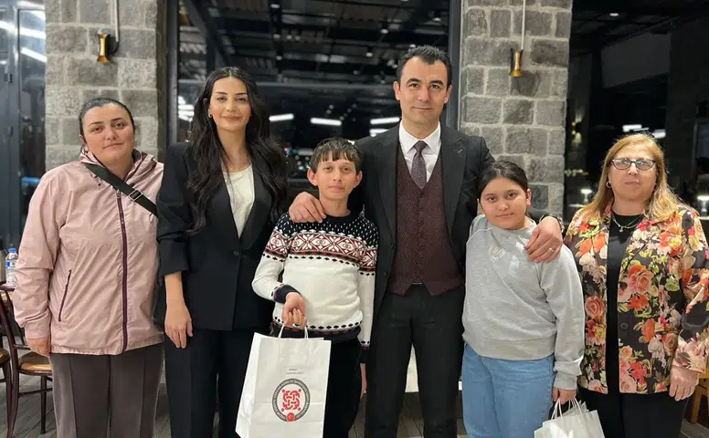 Pazar Kaymakamlığı’ndan Dünya Yetimler Günü’nde Anlamlı İftar Programı