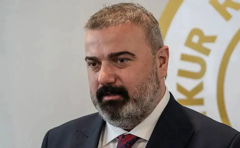 Çaykur Rizespor Başkanı İbrahim Turgut’tan Çift Başlılık İddialarına Açıklama