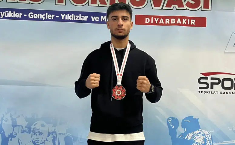 Çayelisporlu Enes Koyuncu’dan Türkiye Şampiyonası’nda Büyük Başarı