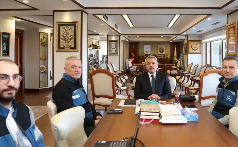 Rize Valisi İhsan Selim Baydaş İl Özel İdaresi Yetkilileriyle Toplantı Yaptı