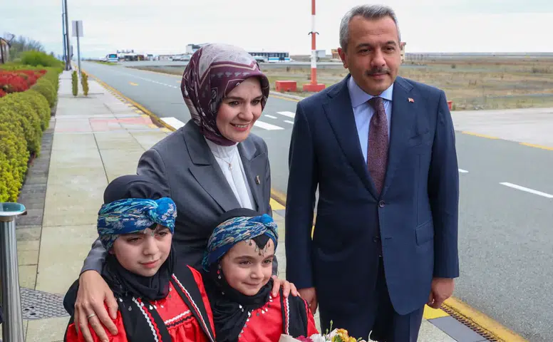 Bakan Mahinur Özdemir Göktaş Rize’de: Rize Valiliği ve Protokol Tarafından Karşılandı