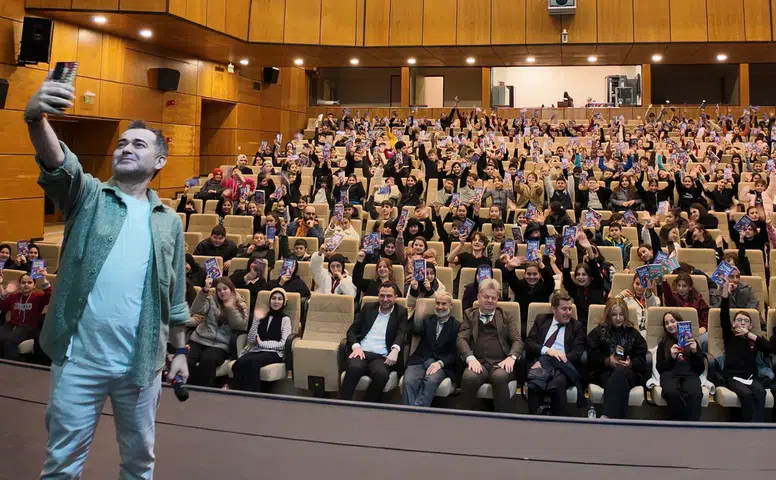 Rize’de Oku Projesi Gençleri Yazarlarla Buluşturdu