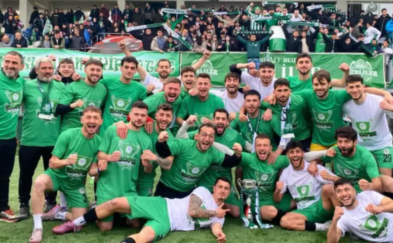 Fındıklı 1974 SK Şampiyon Oldu! Büyük Mücadelenin Ardından Bölgesel Amatör Lig’e Yükseldi