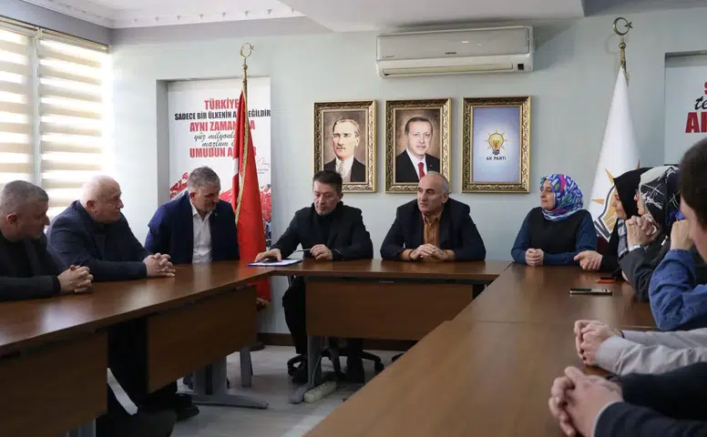 Milletvekili Mertoğlu’ndan Çayeli’nde Teşkilat ve Vatandaş Buluşması