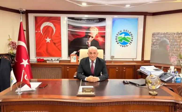 Ardeşen Belediyesi’nde Görev Değişimi: Başkanlık Görevi Zeki Örsoğlu’na Vekaleten Devredildi