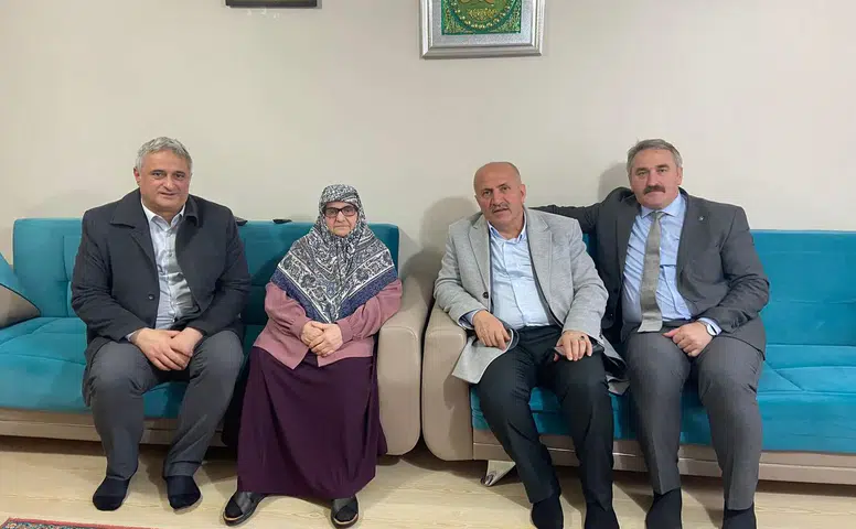 Çayeli Belediyesi’nden Bayramda Anlamlı Ziyaretler