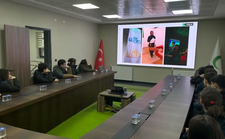 Rize Yeşilay Kampüsü’nde Öğrenci Buluşması: Bağımlılıkla Mücadele Anlatıldı