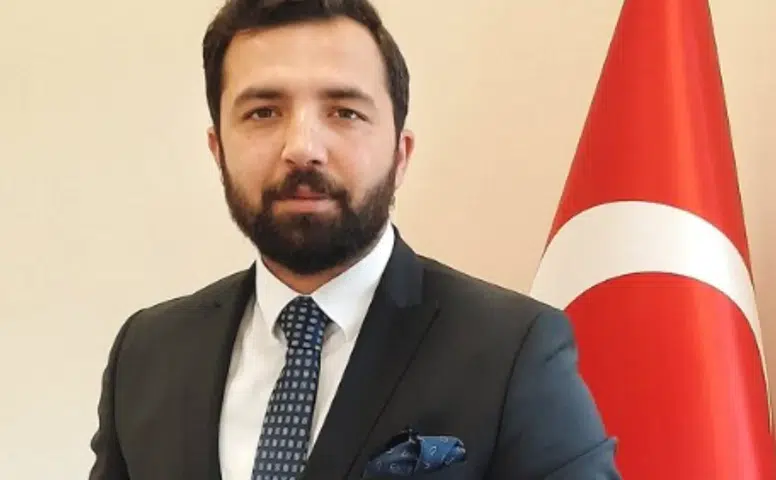 İYİ Parti Rize İl Başkanı Hacısüleymanoğlu’ndan Sert Açıklama: Türkiye Zor Bir Süreçten Geçiyor