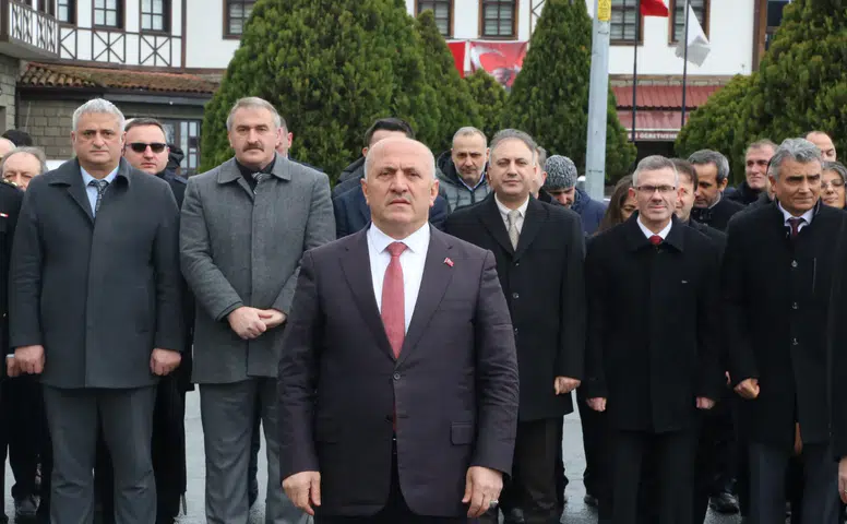 Çayeli’nin Kurtuluşunun 108. Yılı Kutlandı: Atatürk Anıtı’na Çelenk Sunuldu