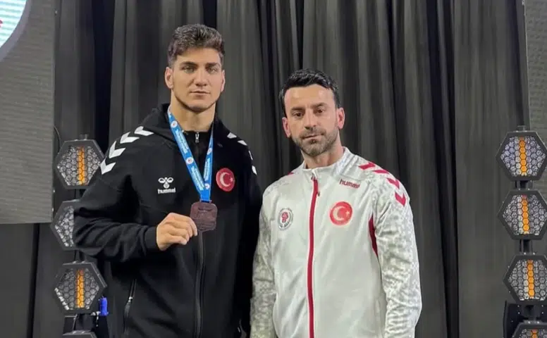 Alperen Yılmaz’dan Uluslararası Arenada Büyük Başarı: Ahmet Cömert Turnuvası’nda Bronz Madalya