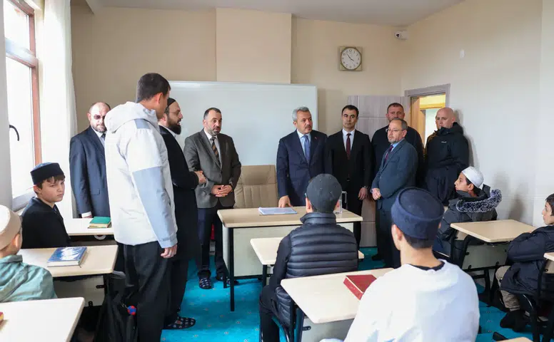 Vali İhsan Selim Baydaş’tan Pazar Tütüncüler Köyü Kur’an Kursu’na Ziyaret