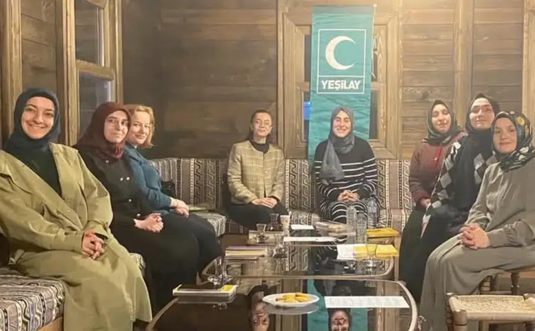 Rize Yeşilay’dan Anlamlı Etkinlik: Dijital Dünyada İnsan Kitap Tahlili Tamamlandı