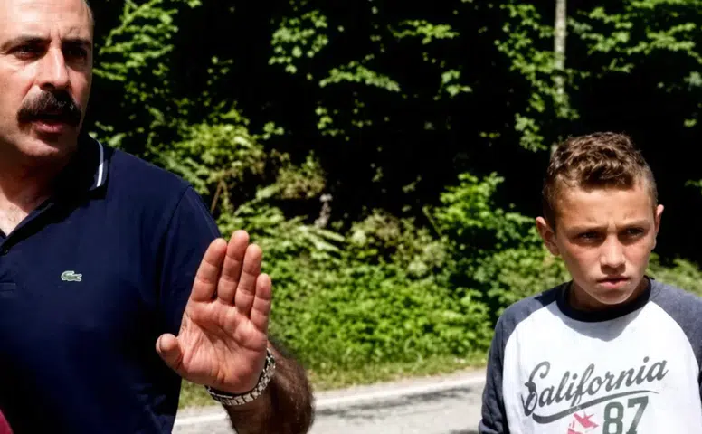 Barış Alper Yılmaz’ın Çocukluk Görüntüleri Gündem Oldu: HES Protestosuna Katıldığı Ortaya Çıktı