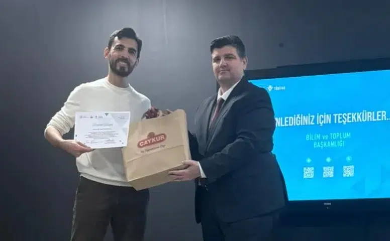 Rize TOBB Fen Lisesi'nde Dijital Sağlık Konferansı Düzenlendi