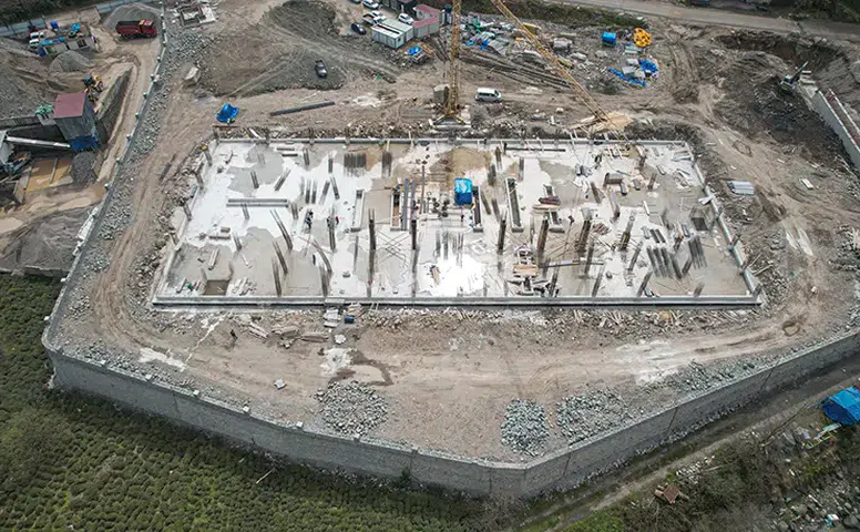 Rize'de Çorapçılar Yerleşkesi Atölye Binası inşaatı hızla devam ediyor