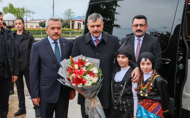 İçişleri Bakanı Mustafa Çiftçi’den Rize Valiliği’ne Ziyaret
