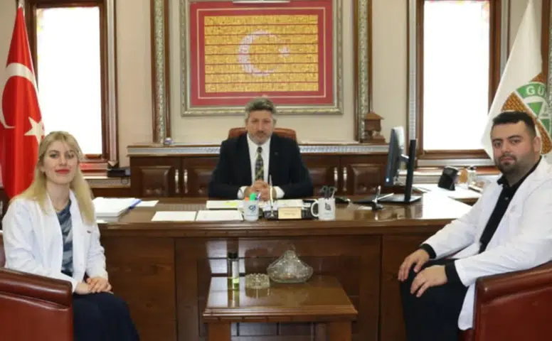 Güneysu’da Kanser Haftası Etkinliklerine Destek: Sağlık Çalışanlarından Başkan Özer’e Teşekkür Ziyareti