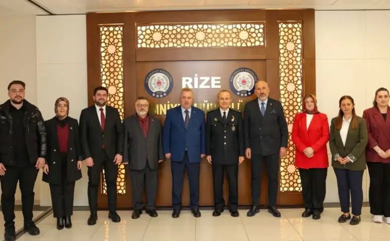 AK Parti Rize Teşkilatından Polis Haftası’nda Emniyet Müdürü Murat Türesin’e Ziyaret